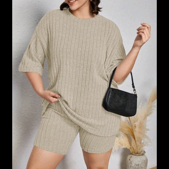 Pants - Plus Drop Shoulder Tee & Biker Shorts Set